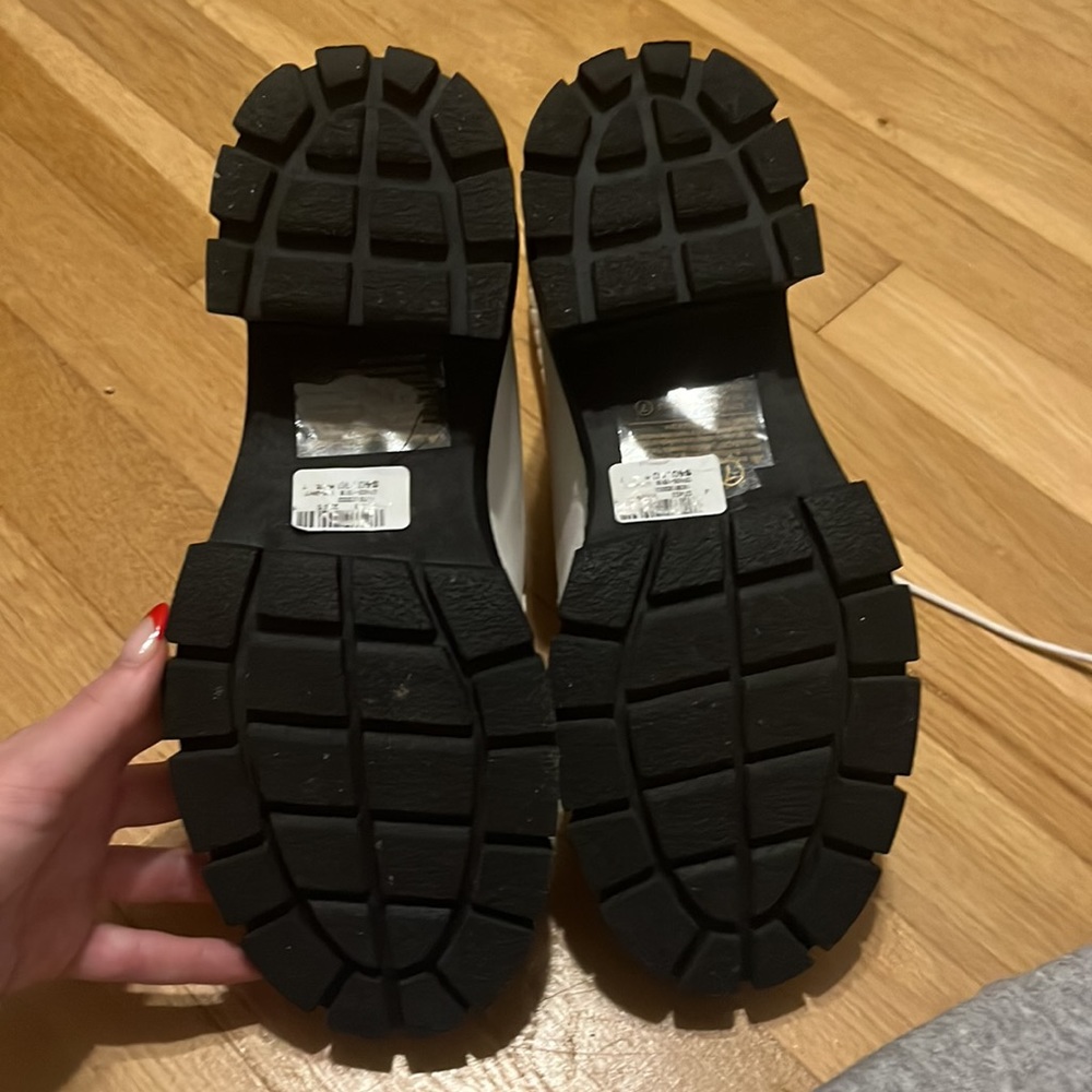 Windsor boots - Picture 4 of 5